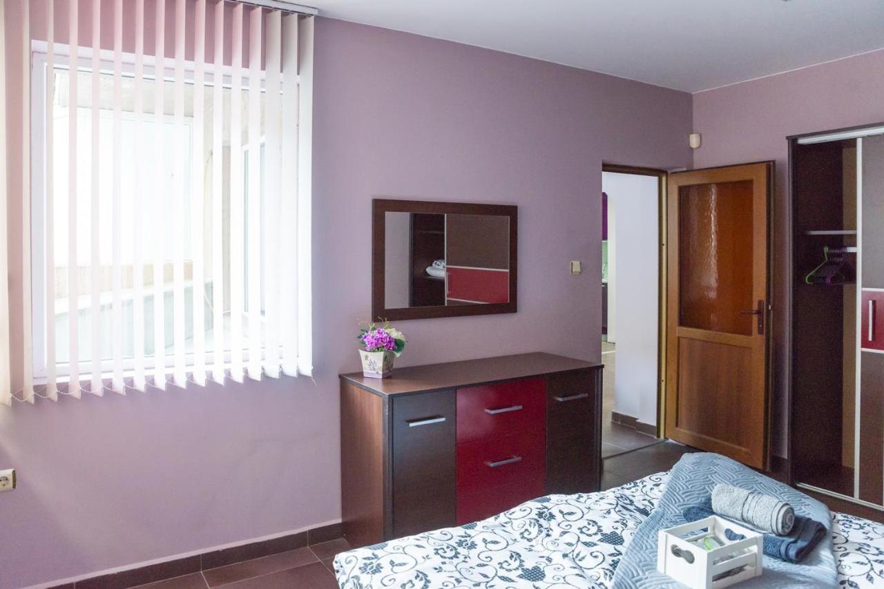 Central House Varna Extérieur photo