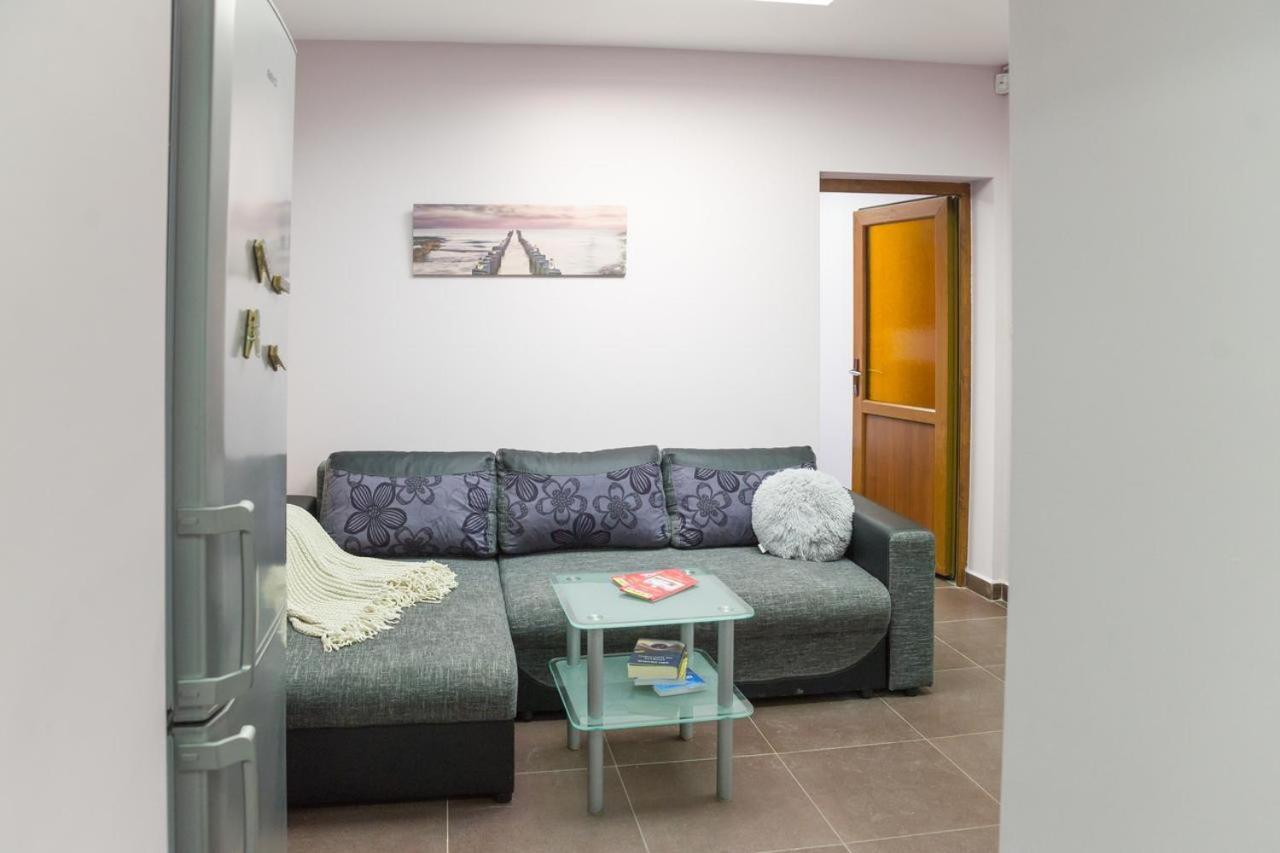 Central House Varna Extérieur photo